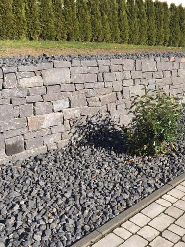 Pierre de mur basalte jardin paysagé