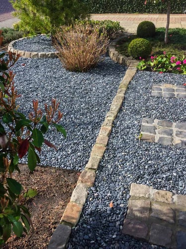 each pebbles noir galets 16 - 25mm jardin paysagé