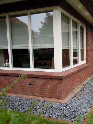 Canadian slate zwart 30 - 60mm aangelegd rondom huis