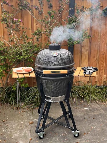 The Columbus Medium Charcoal Grey Kamado