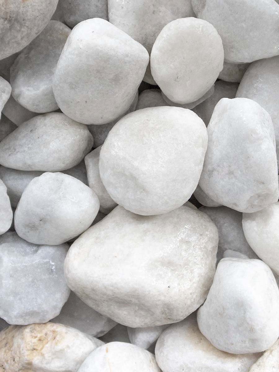 Carrara blanc grands galets 40 - 80mm (4 - 8cm) (humide)
