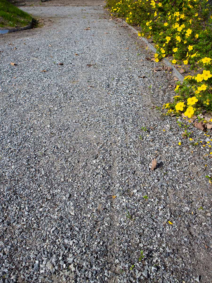 Dolomit Splitt Silver-Grey verlegt 