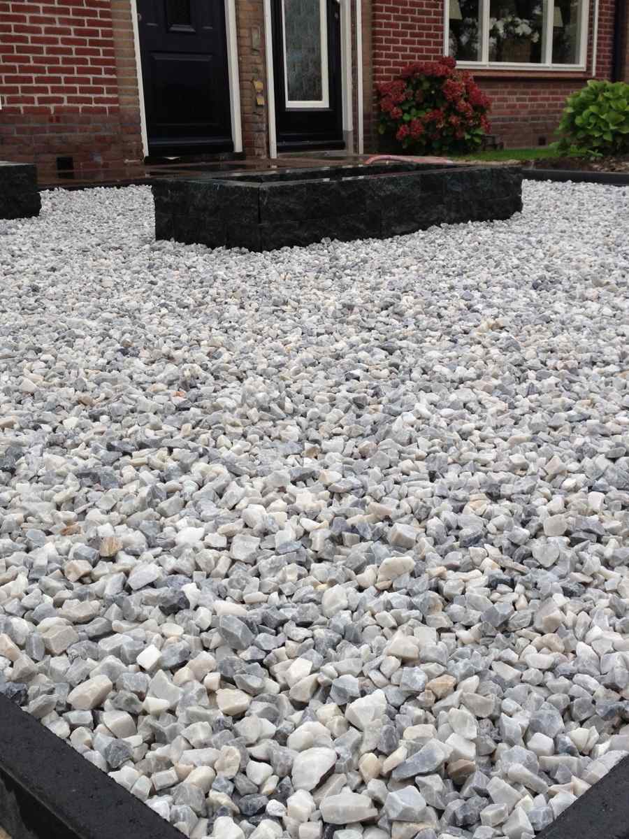 Jardín con geoceldas Easygravel 3XL instaladas