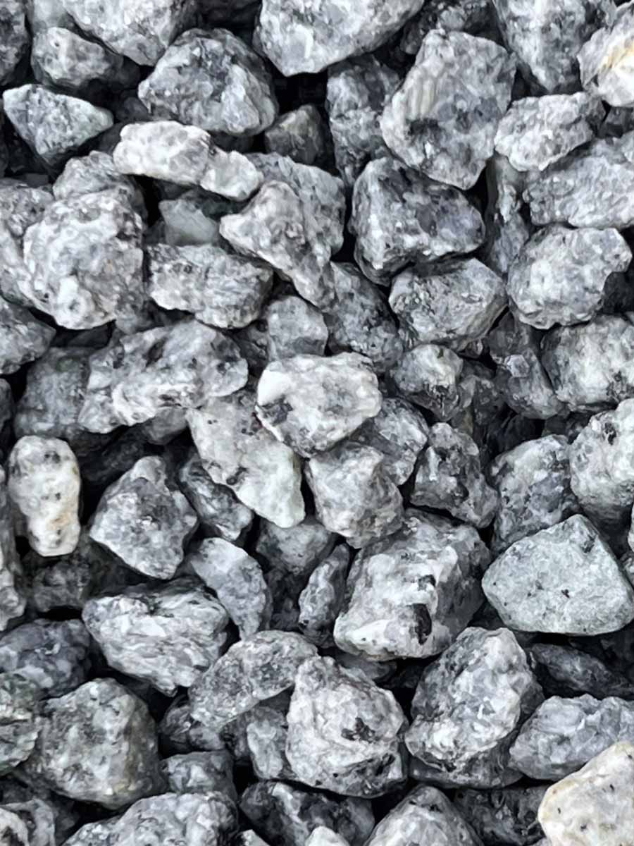 Grava Granito Gris Azulado 8 - 22mm (mojado)