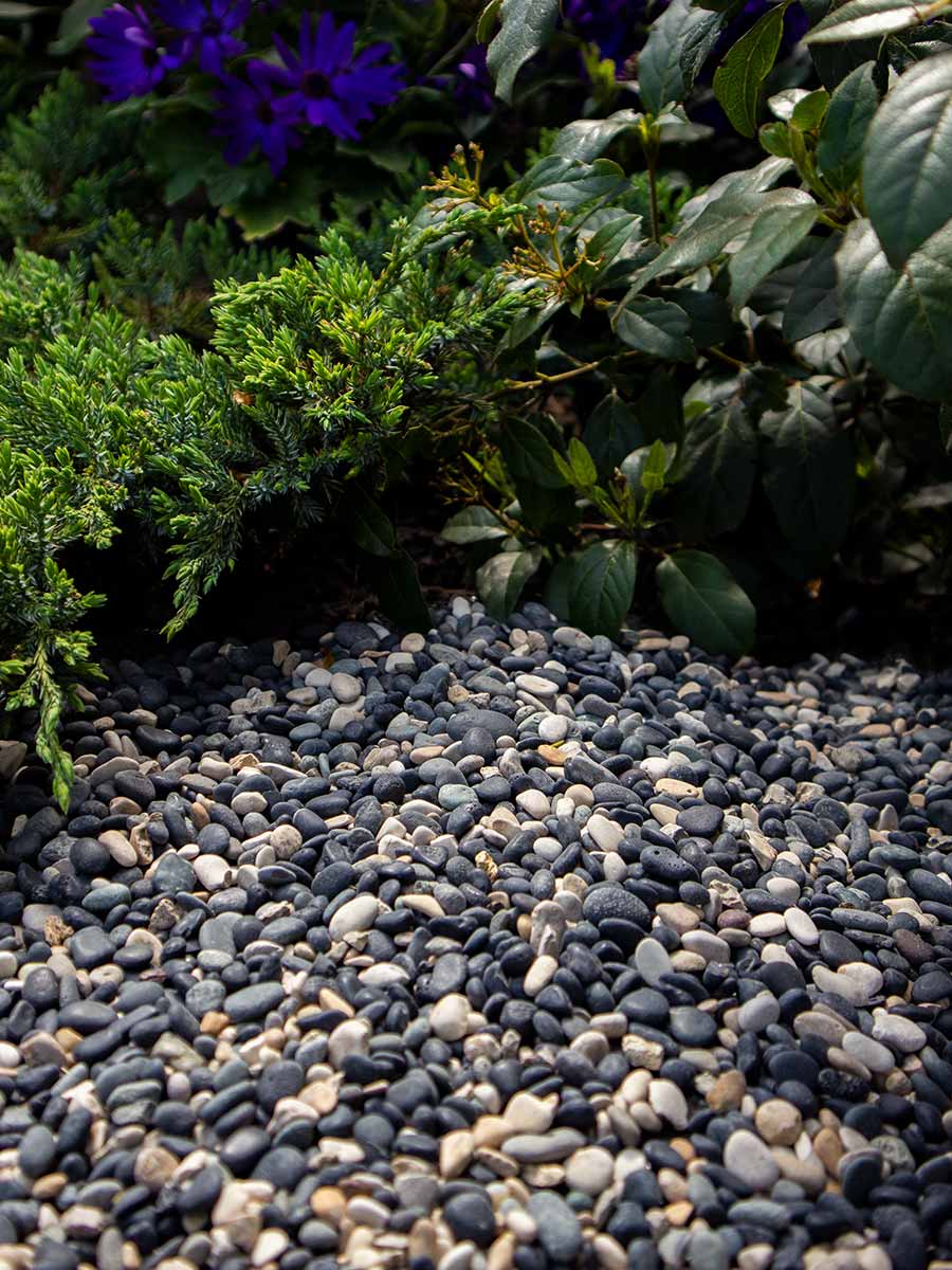 Natural Blend Pebbles 5 - 8mm aangelegd tuin