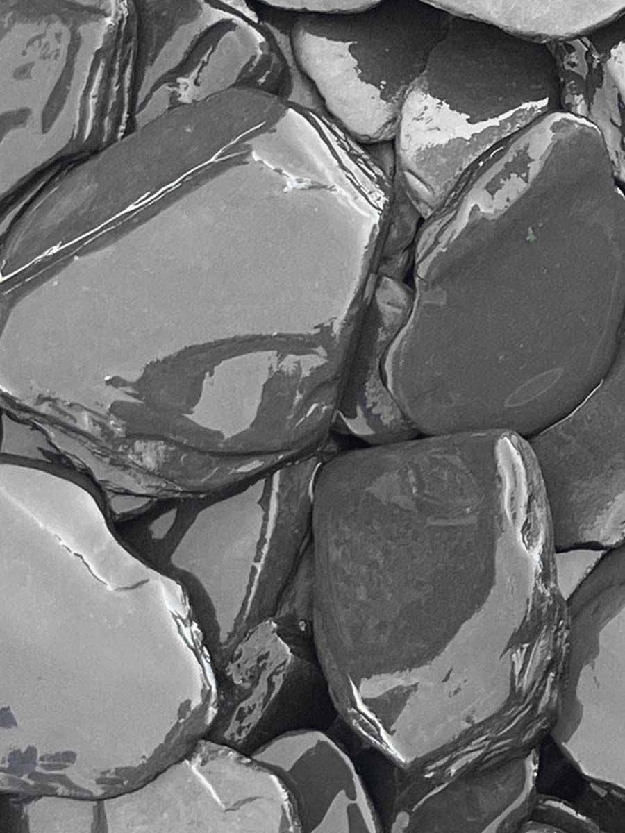 Pizarra Negra Rodada 20 - 40mm (humide)
