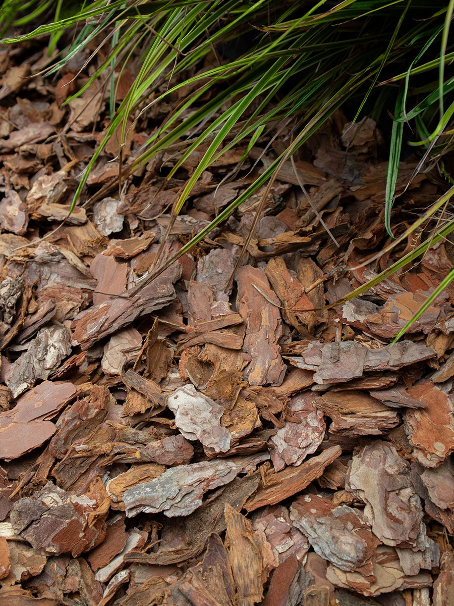 Rindenmulch 25 - 40mm verlegt
