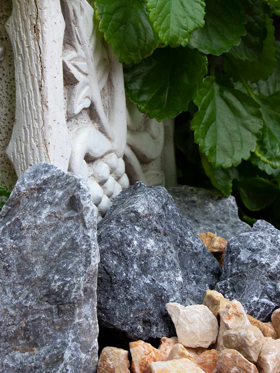 Rocalla Gris Ceniza Oscura 60 - 120mm (6 - 12cm) ejemplo