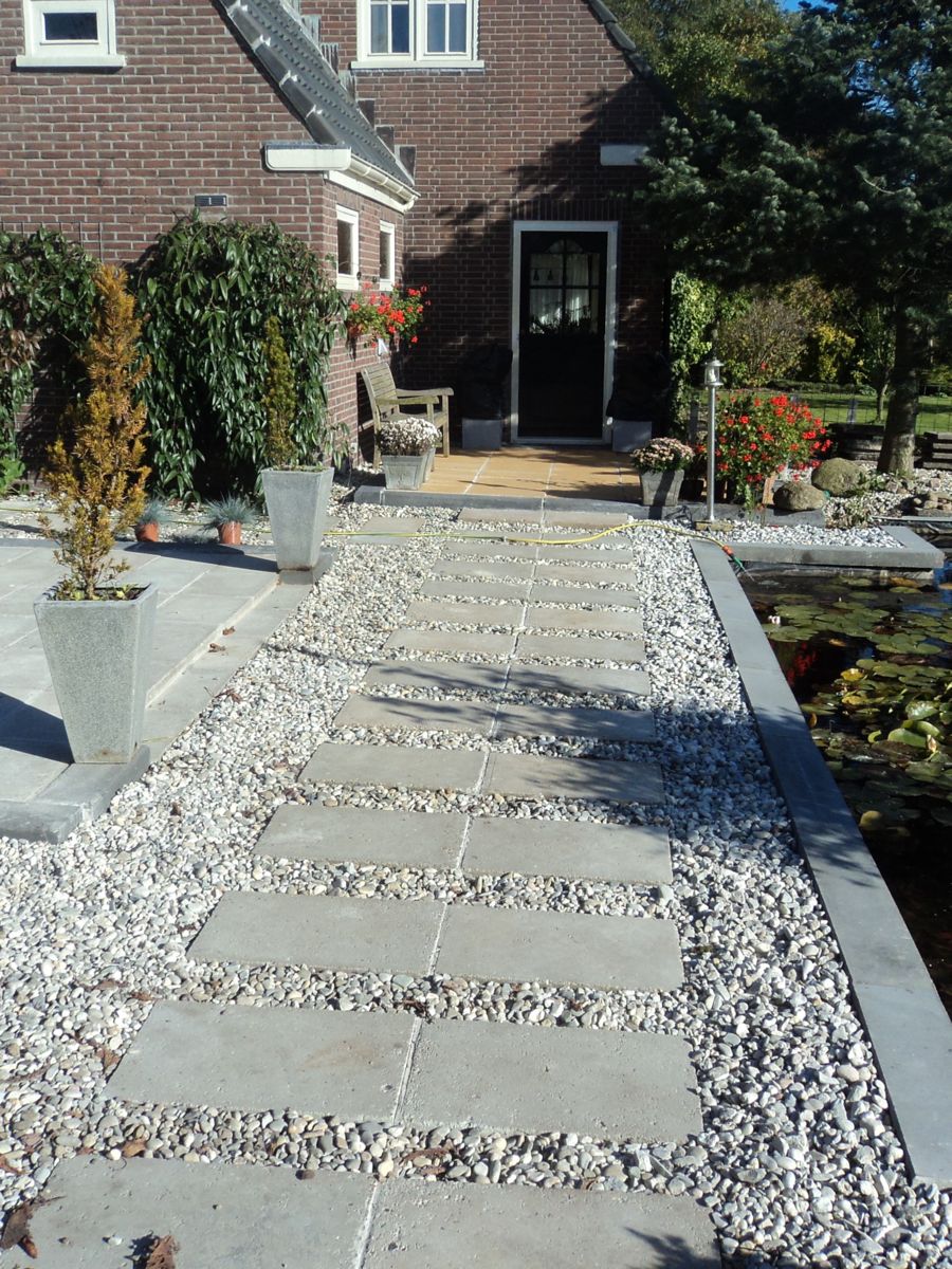 Wit grind tuin