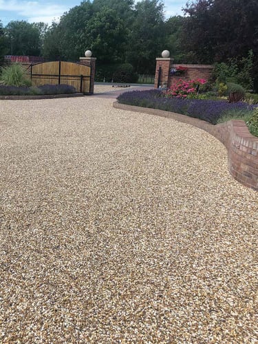 Gravel Grids Easygravel 3XL white landscaped