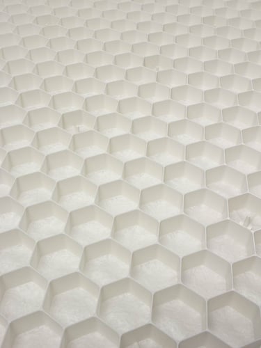 Estabilizador de cascalho EuroGravel PLUS branco detalle
