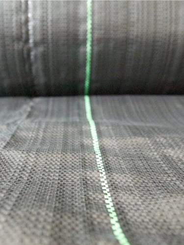 Géotextile Rouleau 105m2 (100 * 1,05) noir, Rouleau 105m2 (50 * 2,10) noir, Rouleau 210m2 (100 * 2,10) noir 