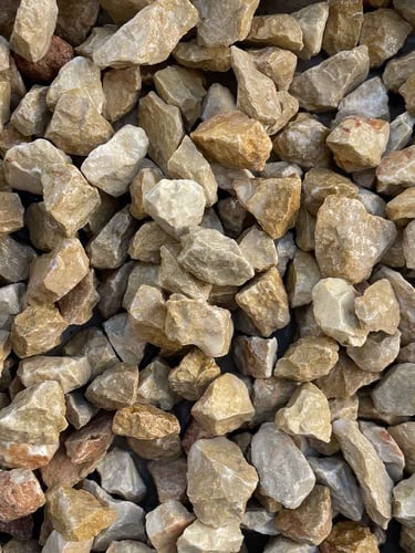 Gravilha Âmbar 24 - 40mm molhada