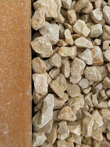 Gravilha Âmbar instalada