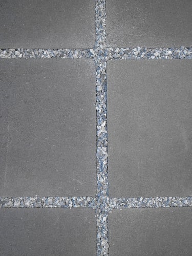 Inveegsplit grijs aangelegd