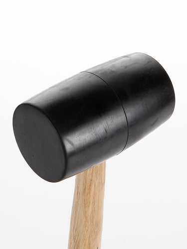 Martelo de borracha preta