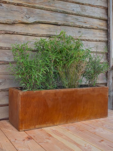 Multi-Edge FLORA Floreira Aço Corten 120x40x40cm instalada