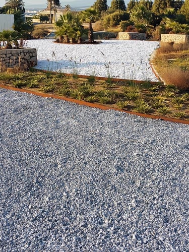 Multi-Edge METAL Corten instalado 