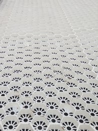 Volle Palette Paddockmatten 3XL Weiß (35,82m2 = €13,93 pro qm)