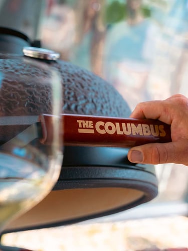 The Columbus Large Pro Line Urban Grey Compleet Kamado
