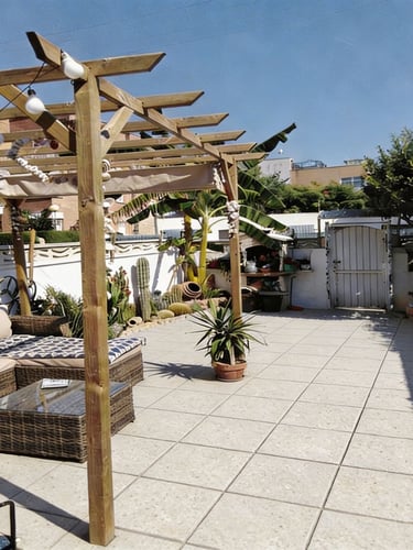 Ultra Shellstone Beige 60x60x2cm