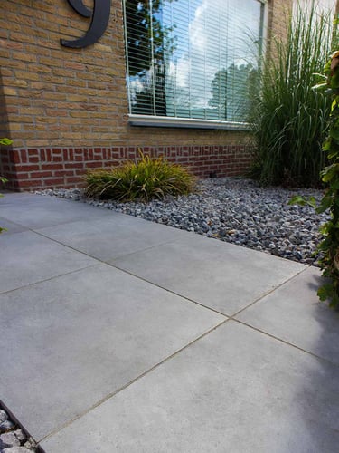 Ultra Solid Light Grey 60x60x2cm