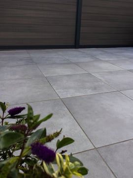 Ultra Solid Light Grey 60x60x2cm