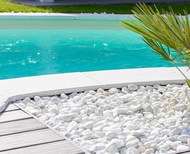 Pedras para piscina, um mundo de possibilidades