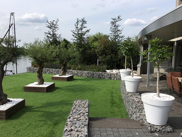 jardin-con-gravilla-blanca
