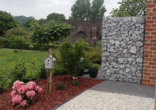 Gartenidee - Moderne Garten mit Gabionensteinen