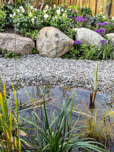 Wasserstellen für Insekten