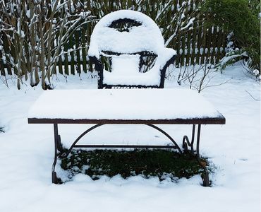 Préparez votre jardin à l'hiver avec ce coffre de rangement